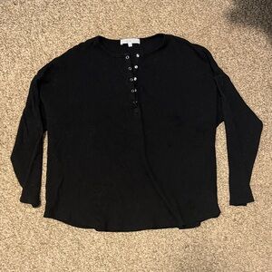 Women's Black Long Sleeve Top